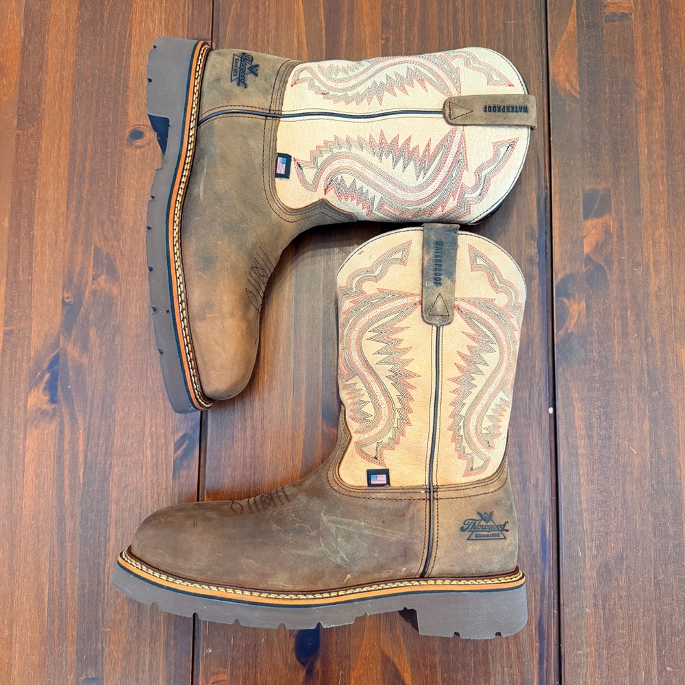Thorogood Brown Leather Work Boots with Cream Patterned Shaft - Picture 2 of 5